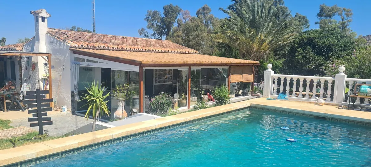 49138756-d362-4c48-8203-6cda987232b8