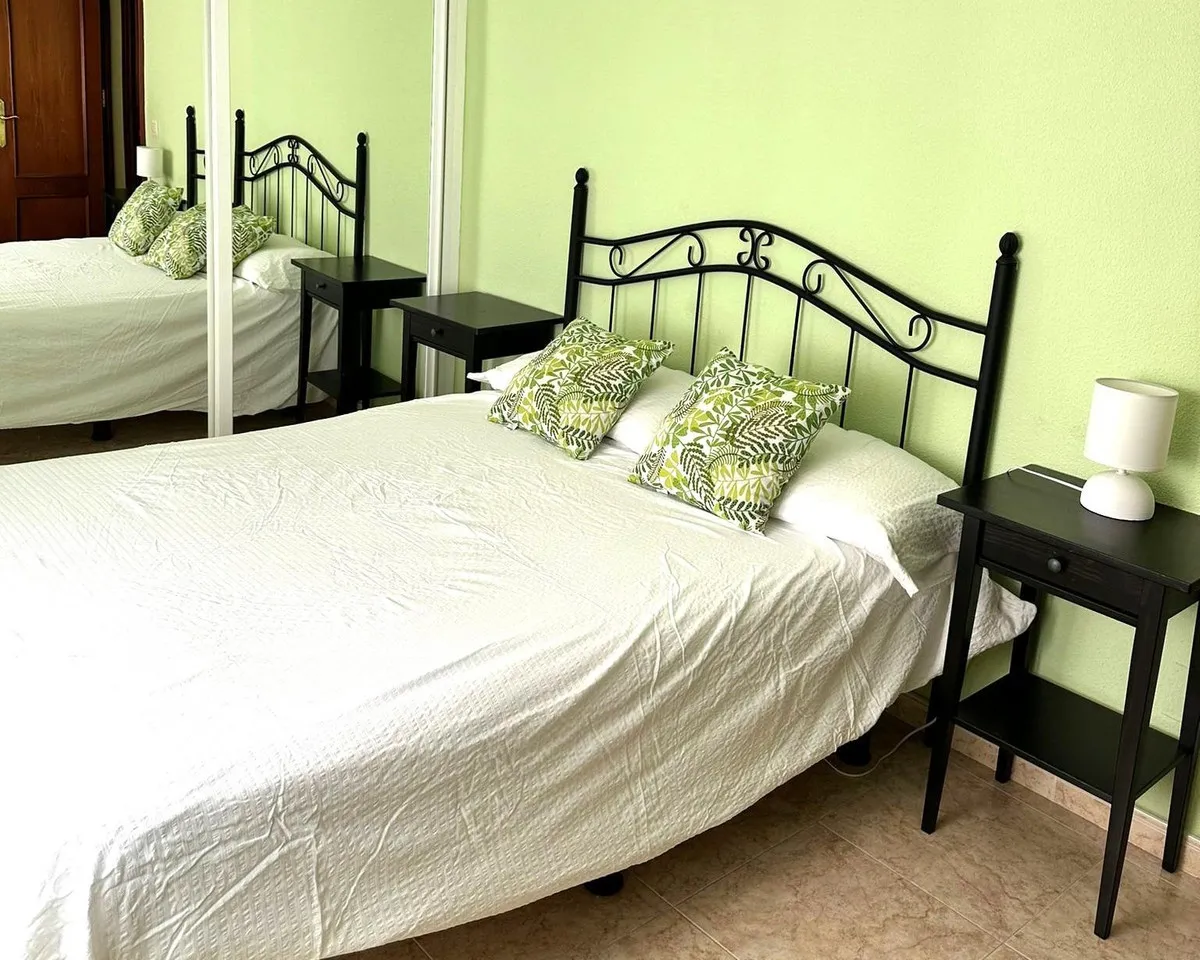 721ebb9c-7920-4e94-930d-e4346b681d19