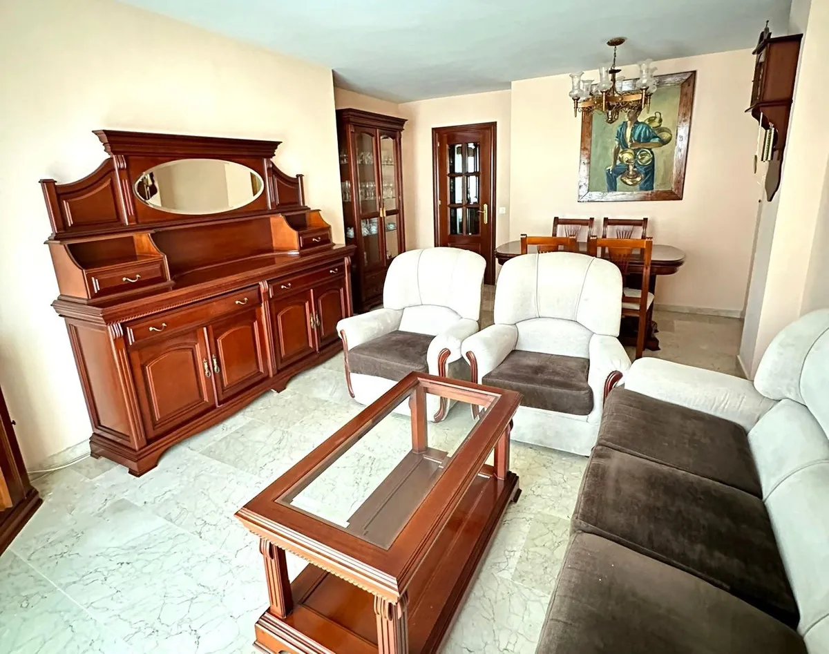 b49dd094-fad5-43d4-b8a8-ddcf3c67c030