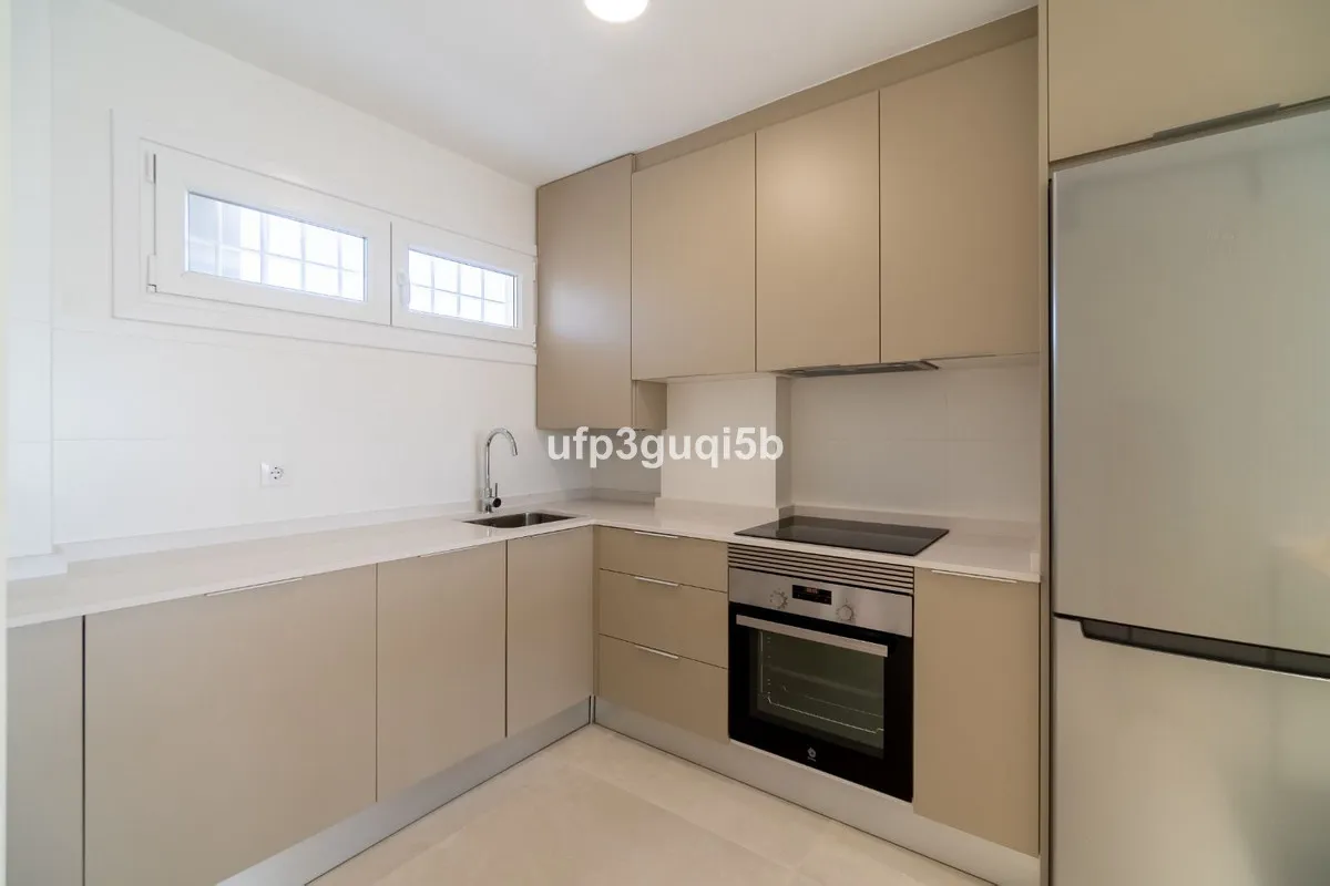 742dbe98-5255-4eb9-b4b8-94f5cea3111a