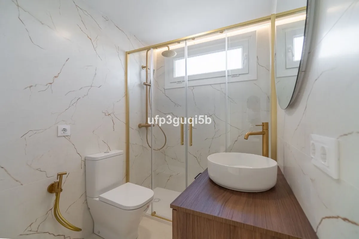 ceaf6381-7951-496e-83a2-68d31be057d8