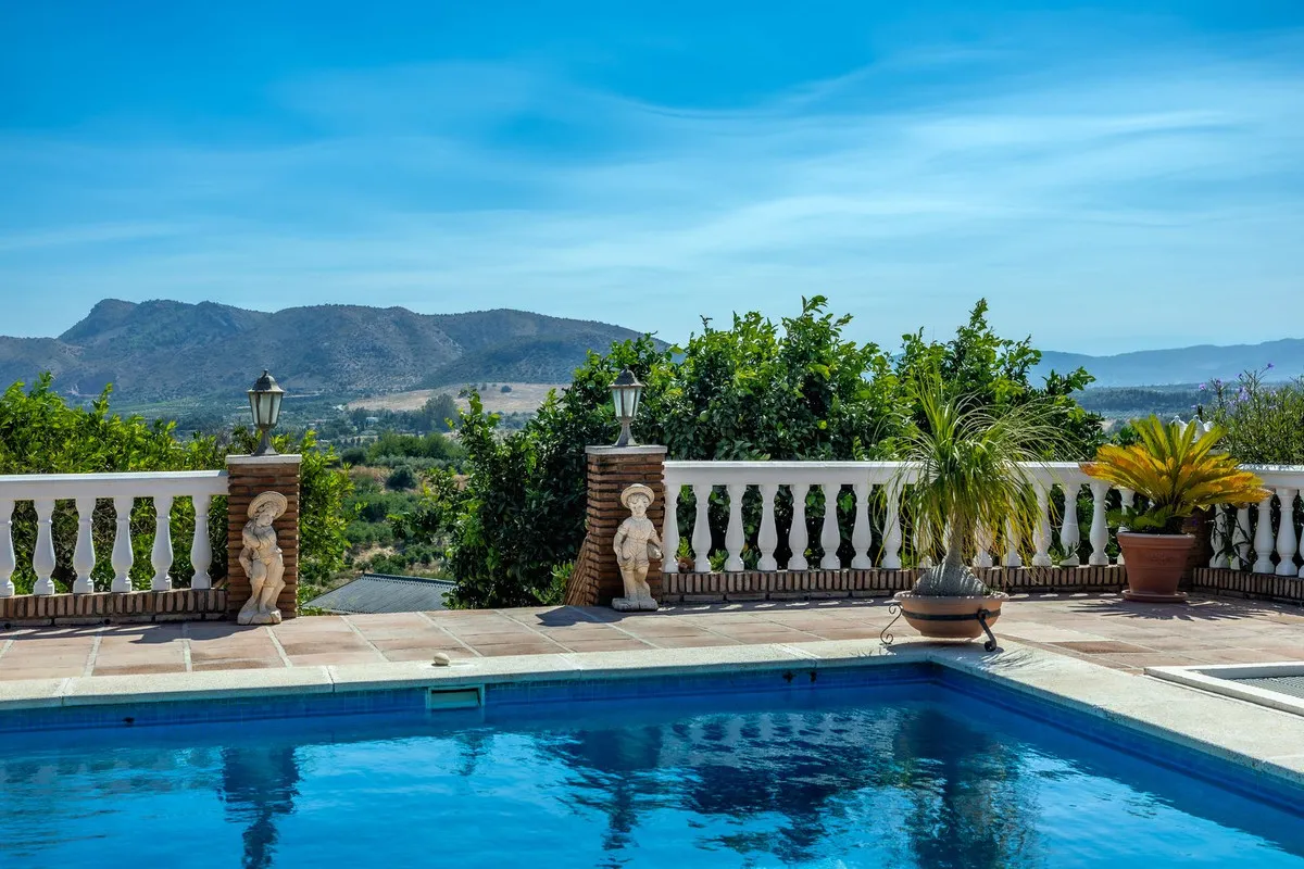 0eca9f77-7574-4b99-a77b-18b1d99aea44