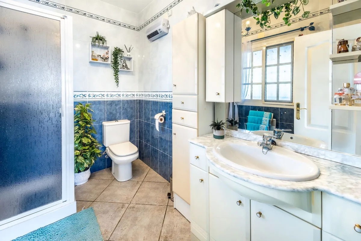 1517ada5-e436-4079-848a-4e309db98876