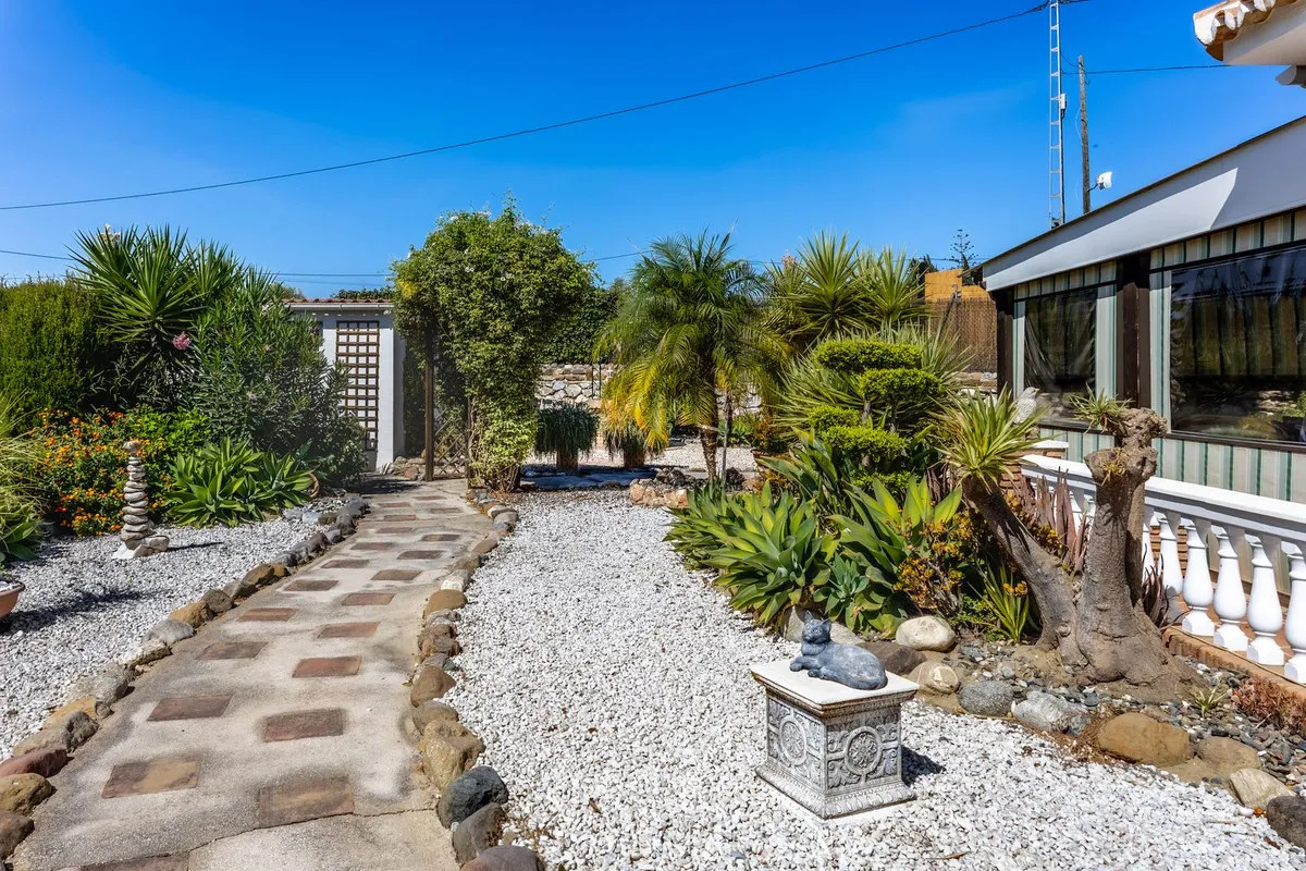 50f4ea14-db0f-4cc4-9638-cbf282bfcc61