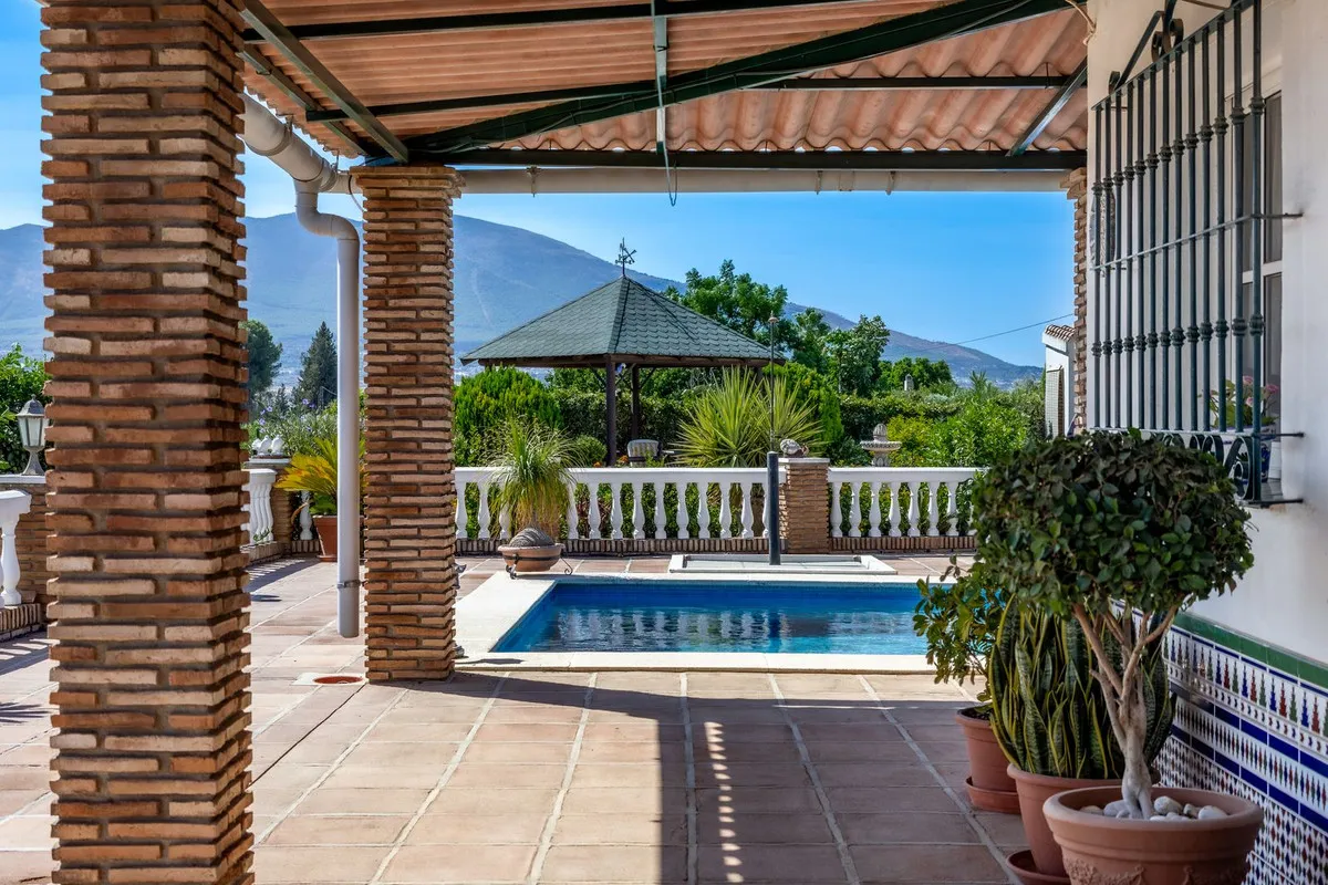 c472df8a-4622-42ec-9d59-d6d79e550662