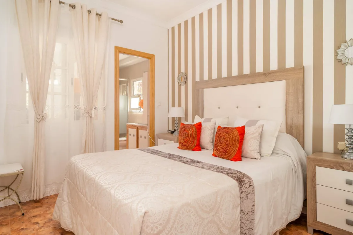 8195494a-8b2d-4b87-9ea1-e1a1ad193e27