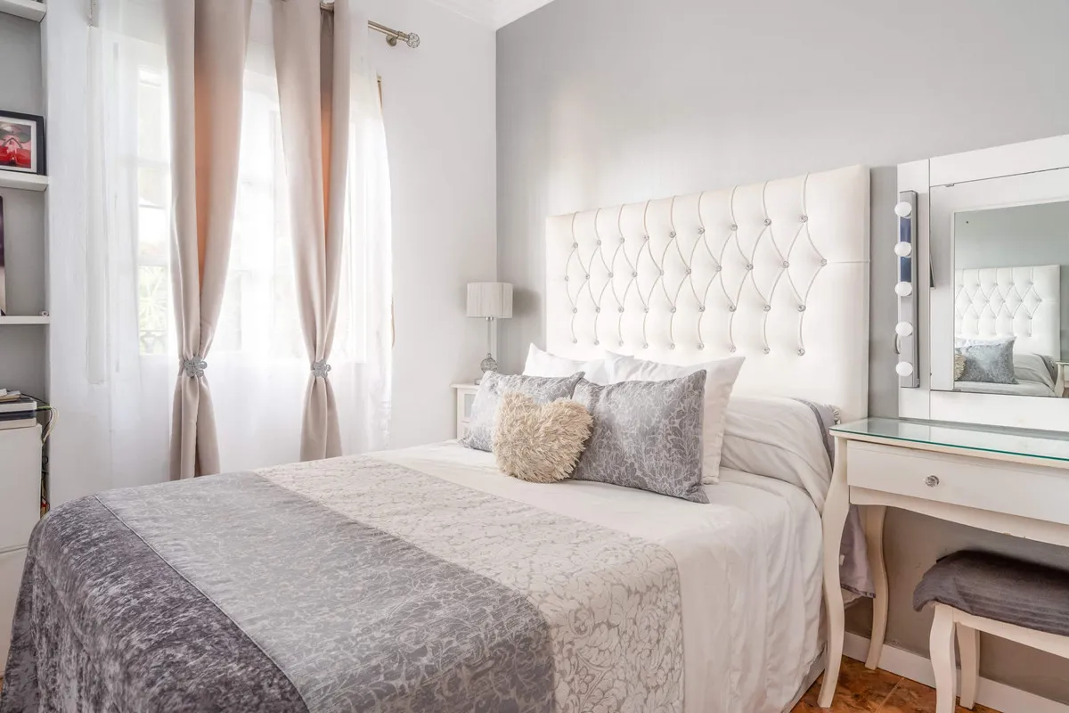 ab8ba509-a757-4653-97a8-572f8aa73e7d