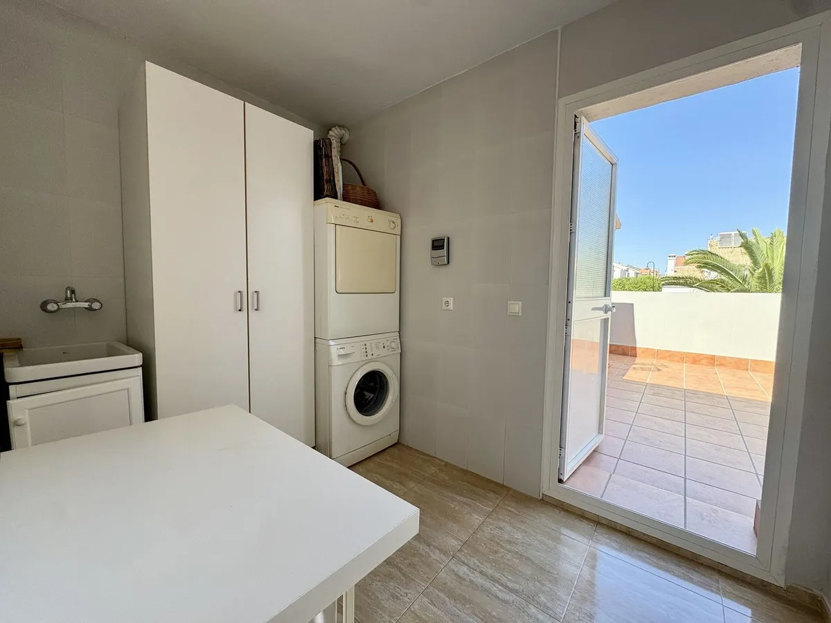 3ca9b913-5126-4d2f-a669-00c7e99b64c6