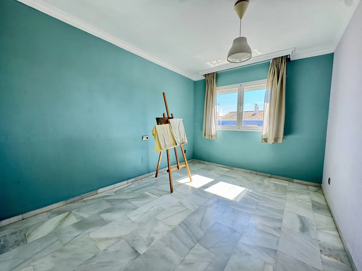 f0248408-08bc-4fe2-954e-8cfa1284e3e5