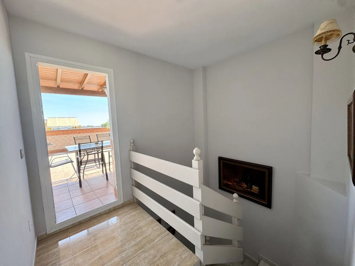 f7a3c34e-2734-4033-8af1-aa11804660a8