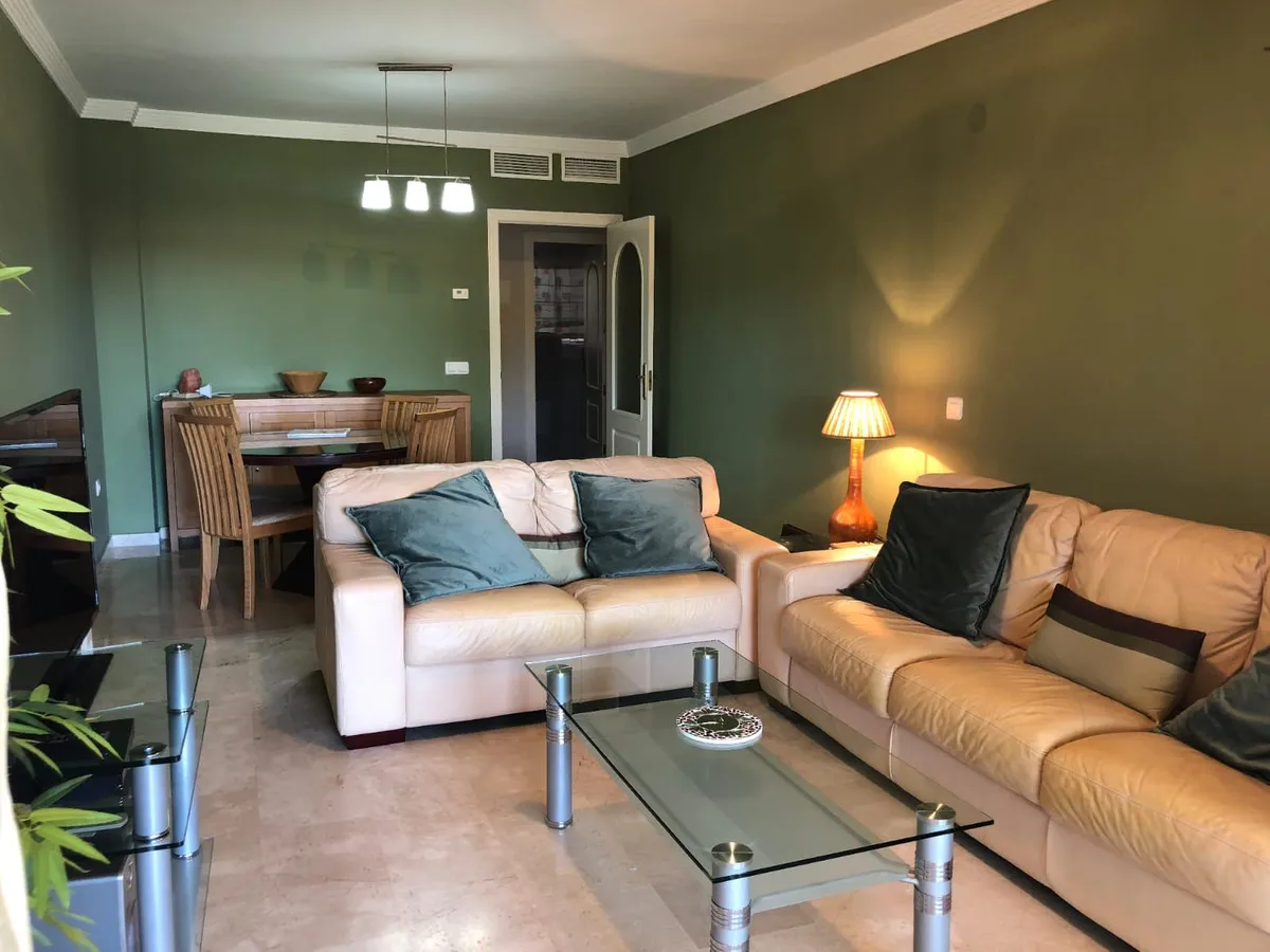 8f272d48-da30-4753-bada-7124268eb41e