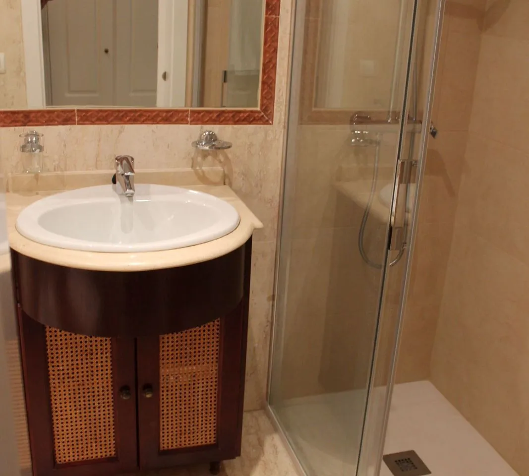 cffc4287-f463-483f-b9f2-64fe2a441acb