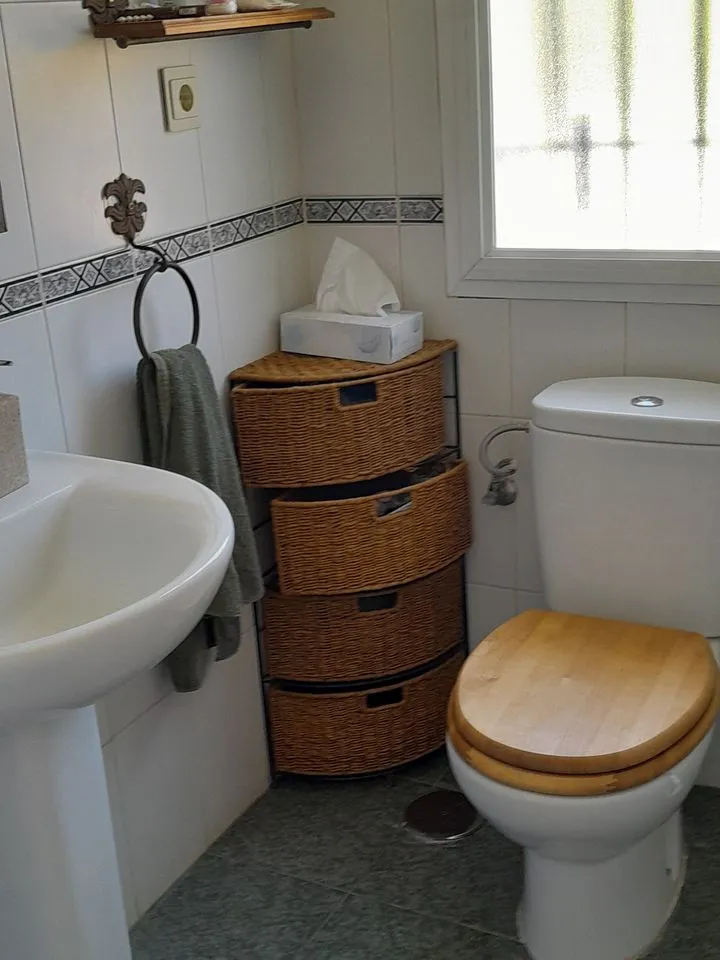 a5c76b54-44d7-49e0-804a-998d626dedb5