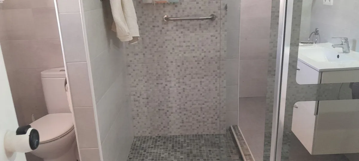 a60842eb-18e5-4bca-af44-b51fda9d8ed1