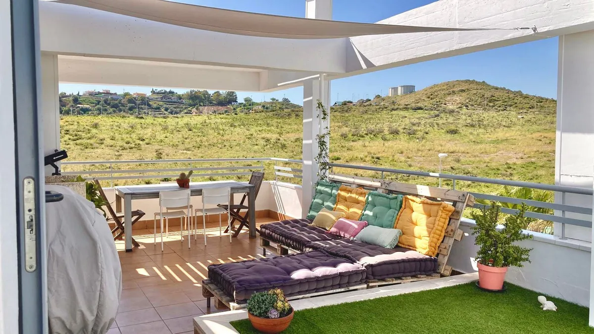 082fcc21-e3ff-4d62-b22d-c5b9f9485bf5