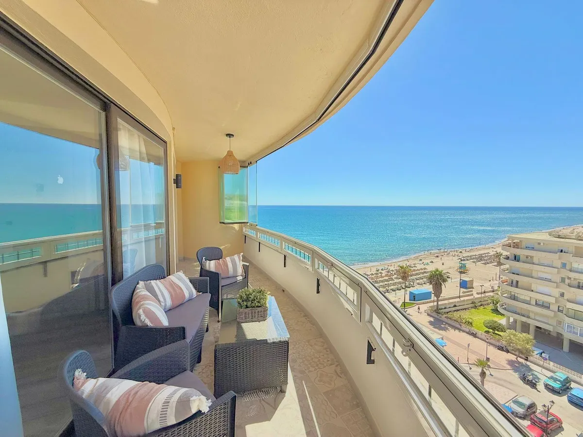 cb184769-34b8-4f45-8fcd-dd98ae1094fb