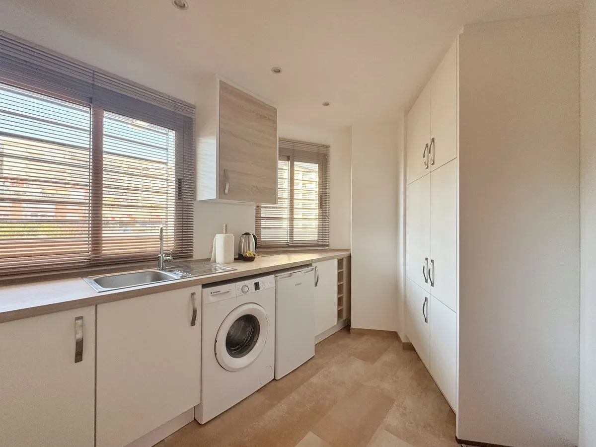 279e6cc3-46d4-4c6a-b8e0-06e1f6e737d5