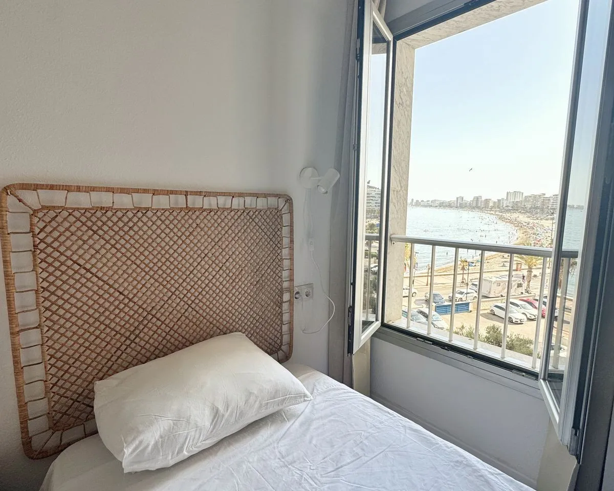 6f2fc394-7876-42bc-b0a9-e6d7cd566d5e