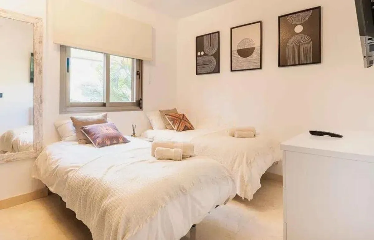 72e4cff2-4576-4a3d-a085-94efb547ded8