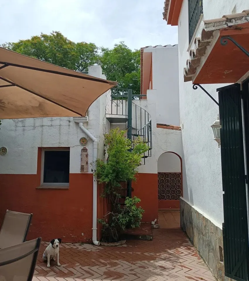 dfbfad32-96e9-48b6-995b-23a1ac34a021