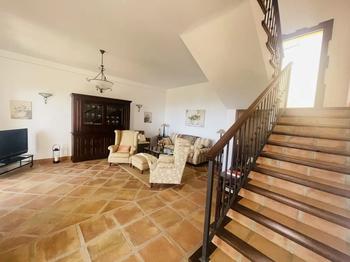 fc0fe87e-5473-4beb-8997-d585bef50539