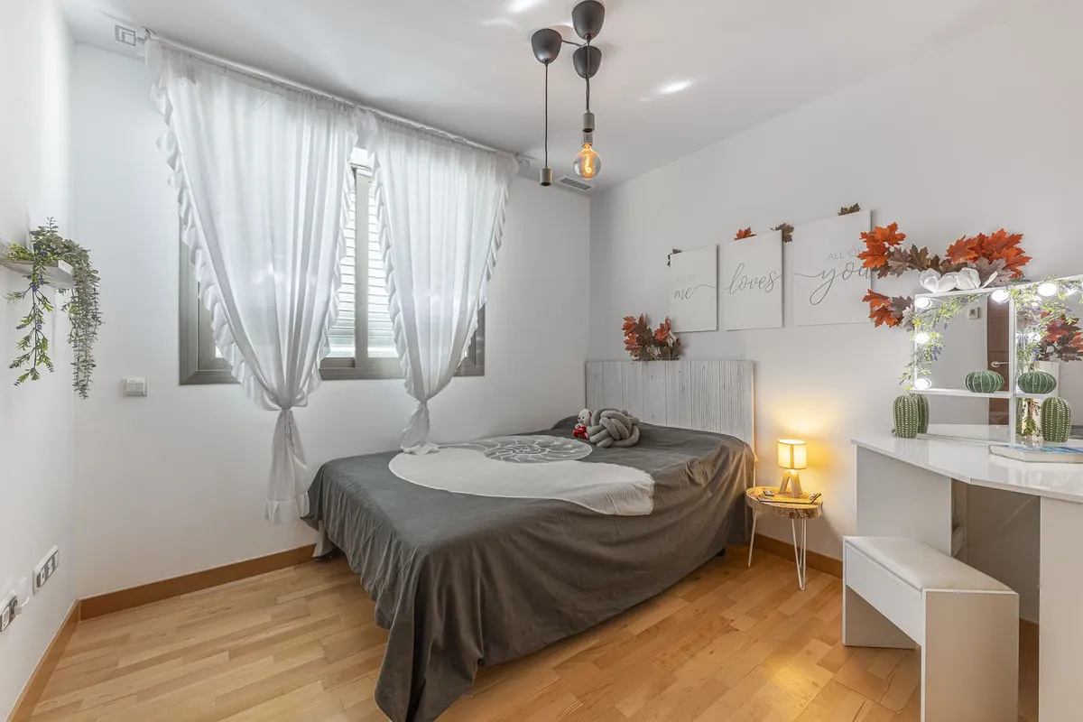 77ffa94c-0a20-466c-a384-176b50ce0ddc