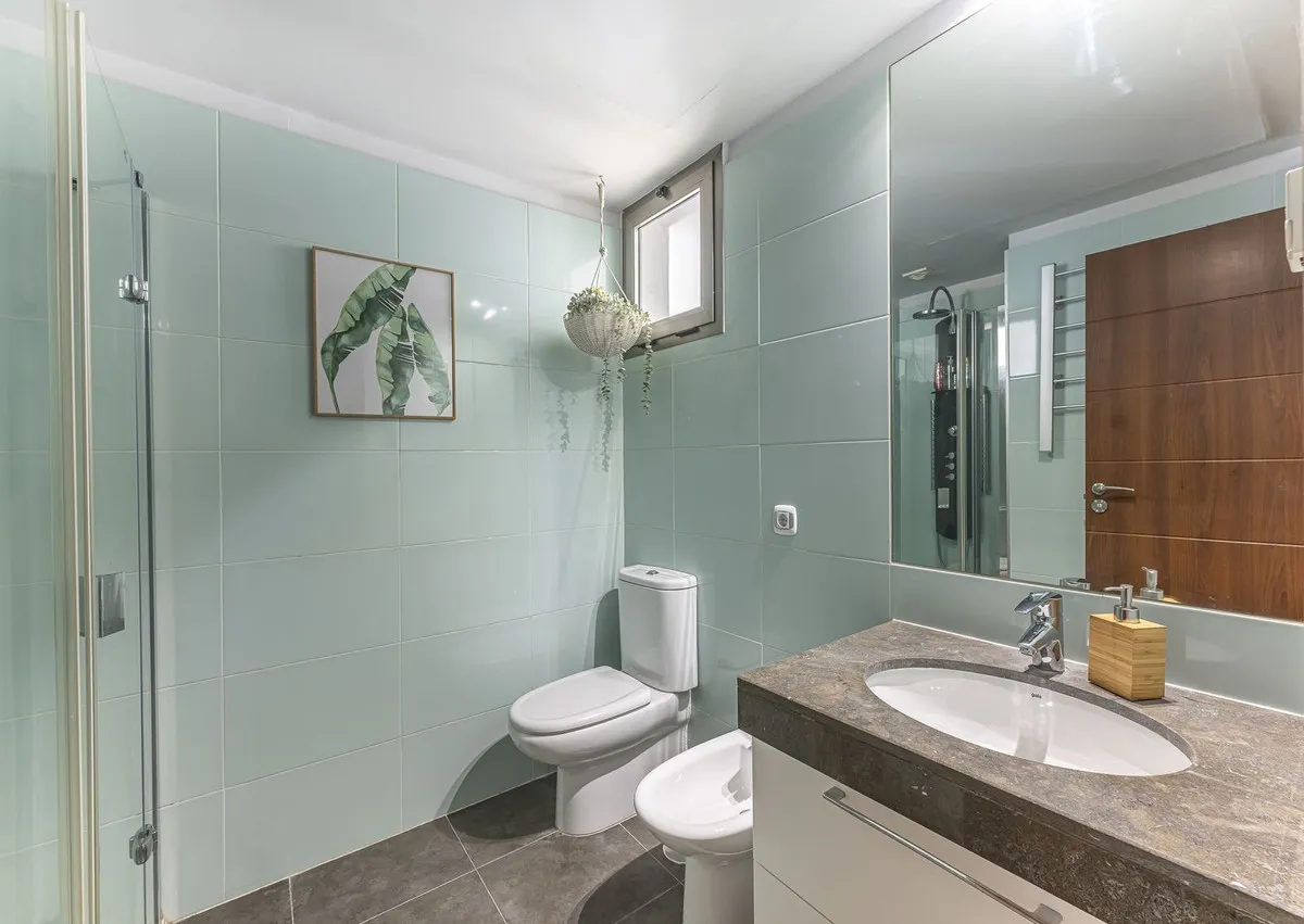 8f41cef0-b2d9-45a3-a247-2139ae3b58d6