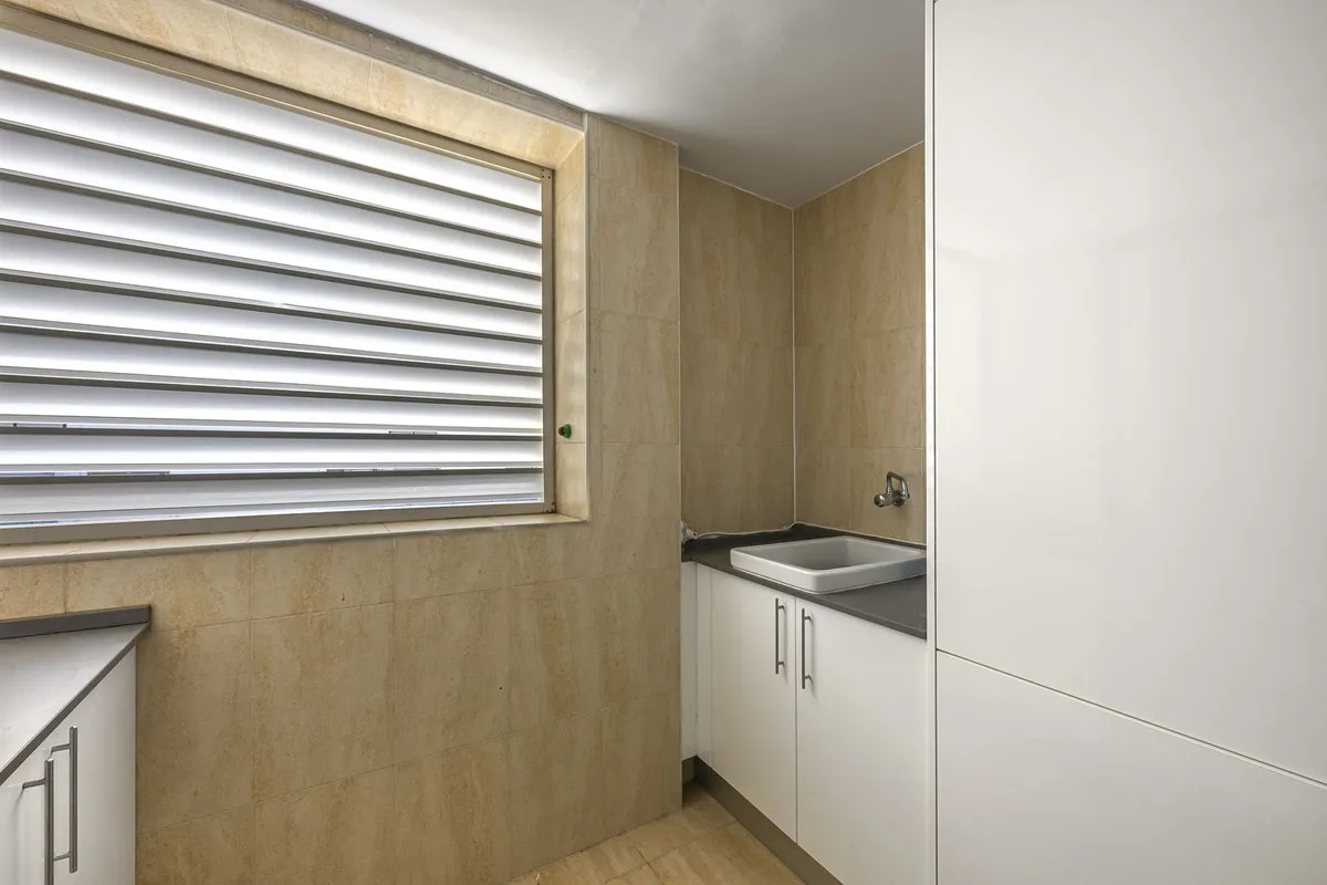 c40df5bb-eabd-4826-bdcc-4ed283f31191