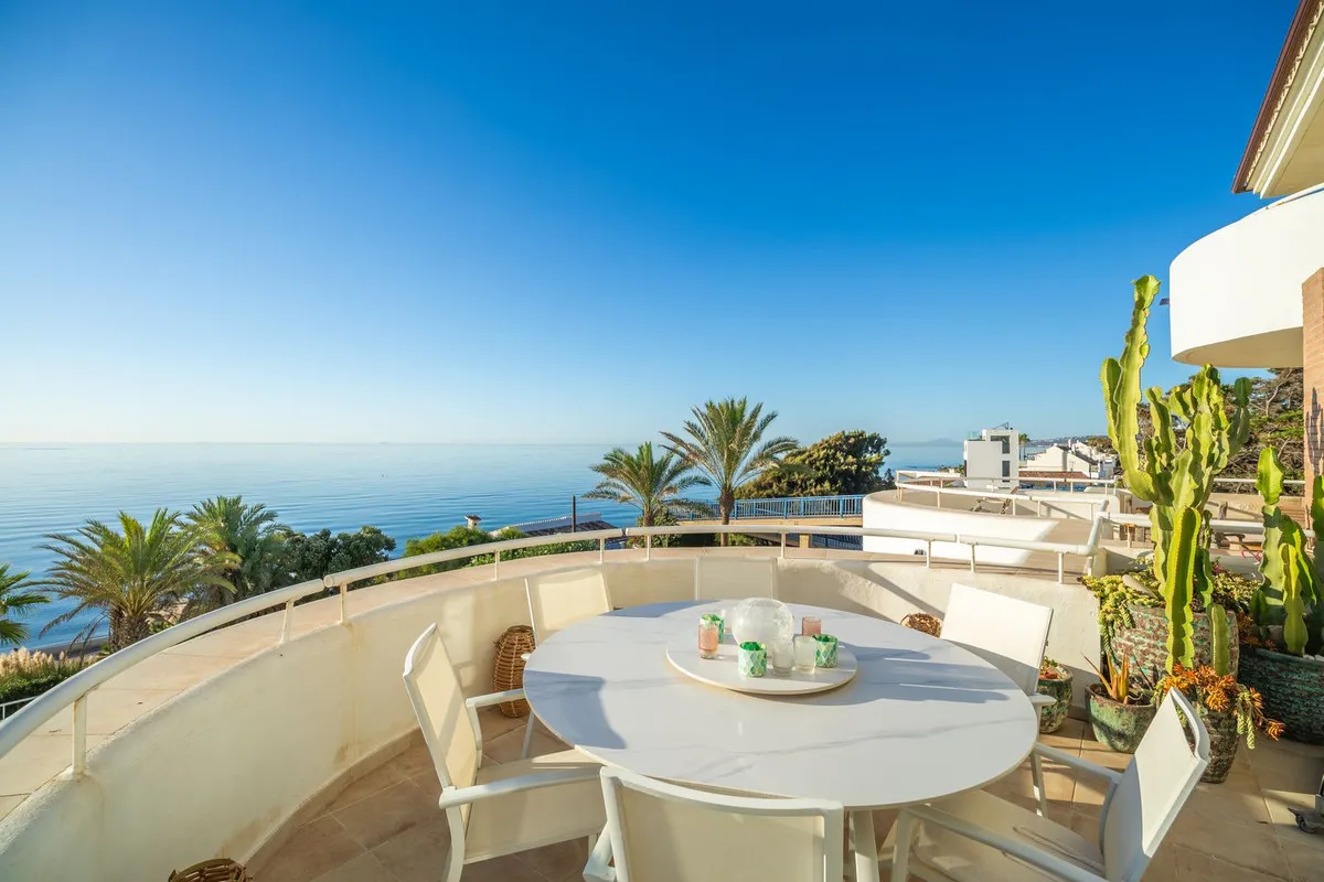 2d92f882-07f4-4a86-8087-961ca797015b