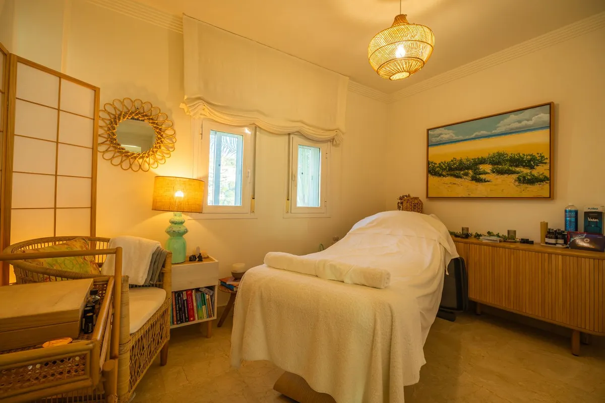 b72047e6-23a8-4bf3-8af0-0cbe63147c9a