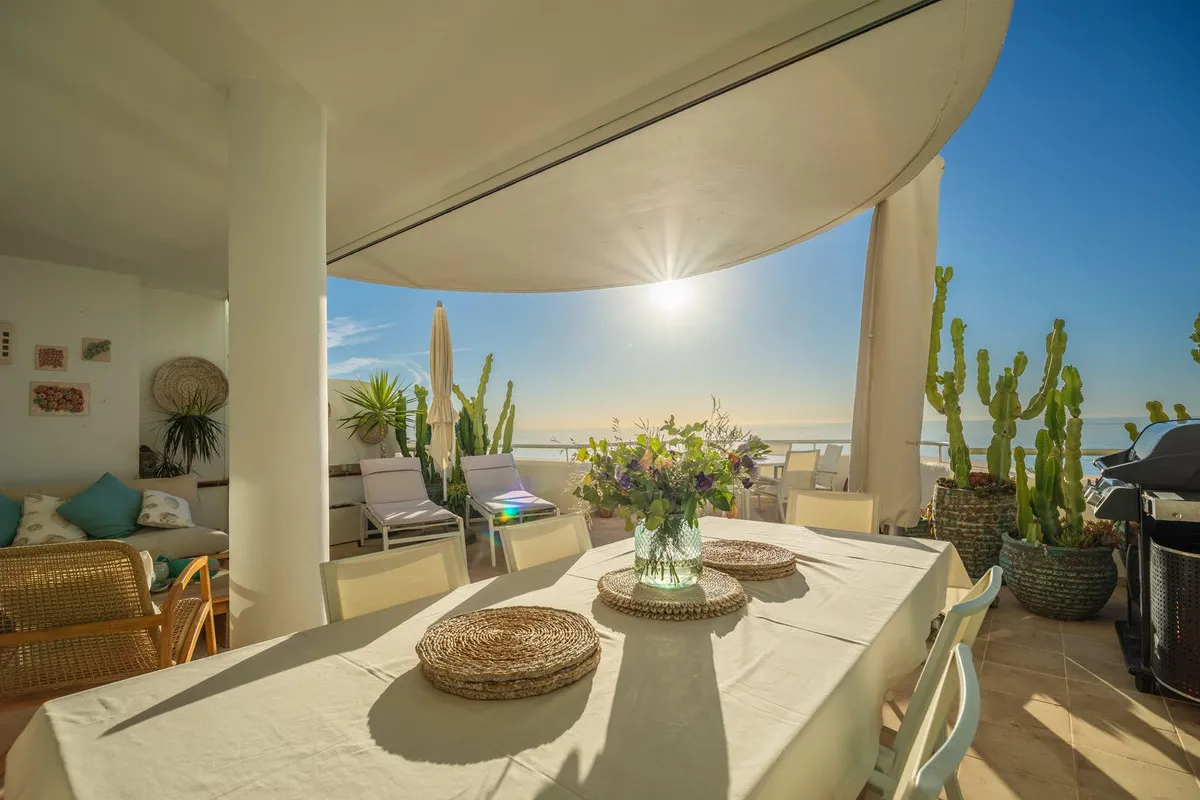 b754ed66-cabc-4d50-a332-e5c90ea627df