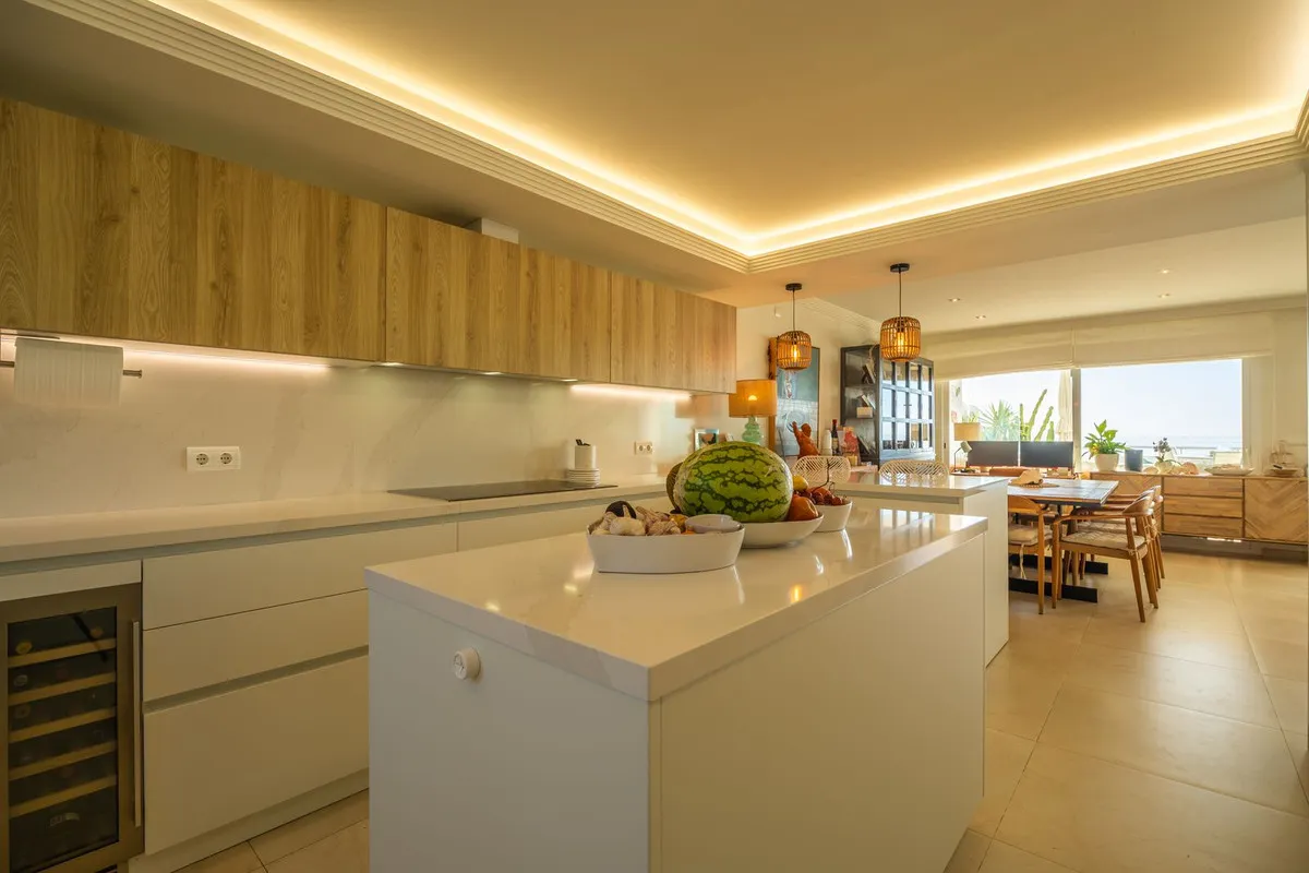 d2d9ba04-323c-4bc6-ac55-a875ac67eb79