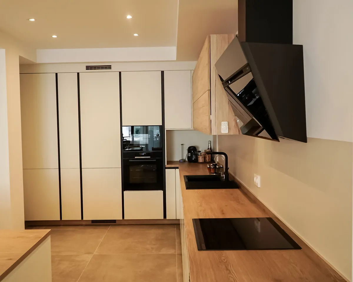 a19166bf-8f6f-4fdb-9182-dc9c605d266a