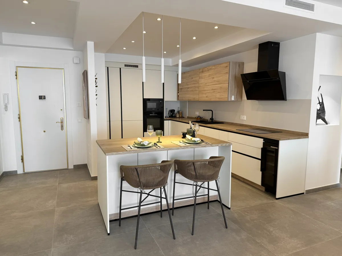 cb3cf038-ca9e-4161-a226-8ea402f5c7c2