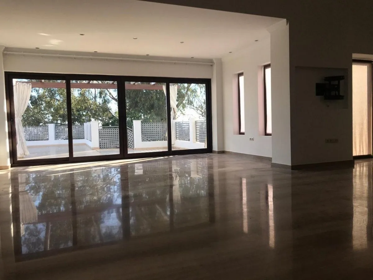 17b7d26f-e28f-4e43-9067-50c43cfac3e3