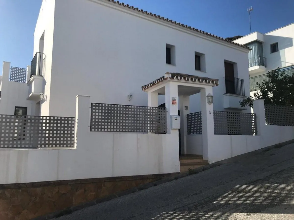 85840169-252b-4fbb-9a00-07dc07f7482c