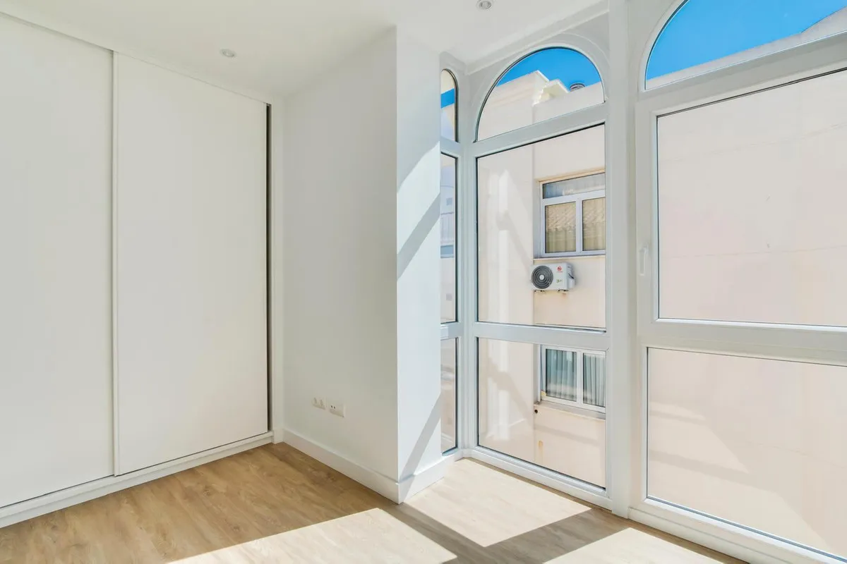 c1fcb312-0ae4-44d6-9cc6-2c3267344de4