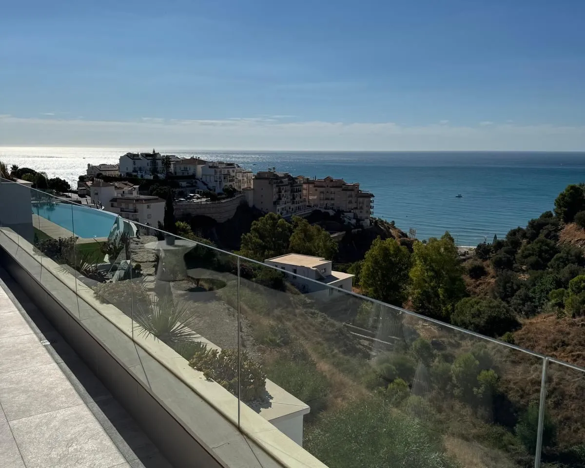 216d09b7-2ee9-42d5-8877-1633a99bbedc