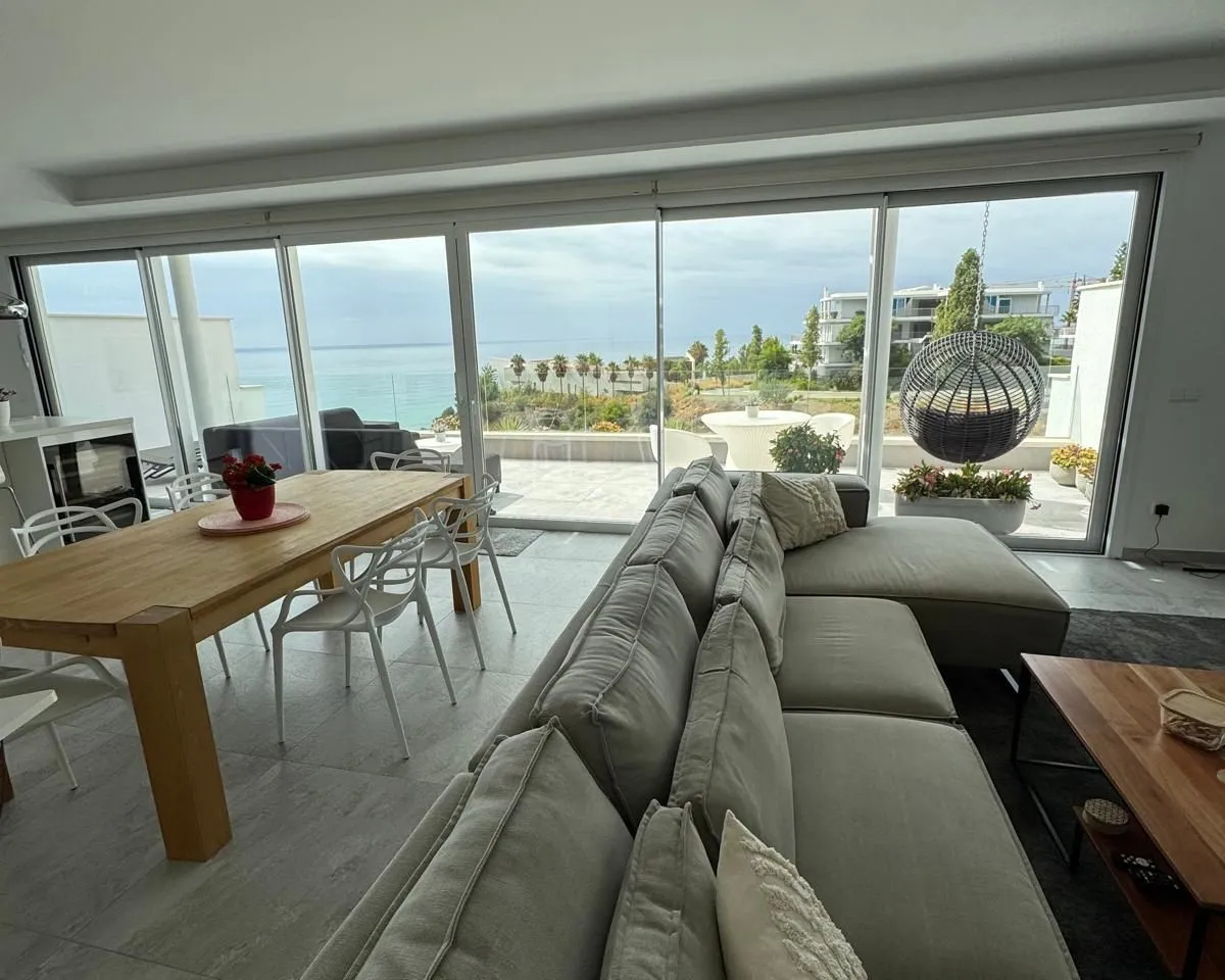 c218788a-745d-4e5f-bd68-bd17f633e19b