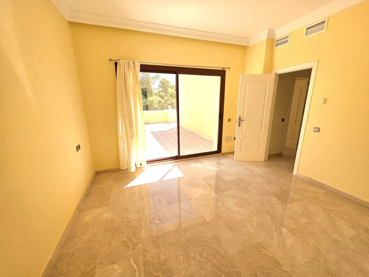 d4bb11f1-d26f-475e-bf4c-602c55687790