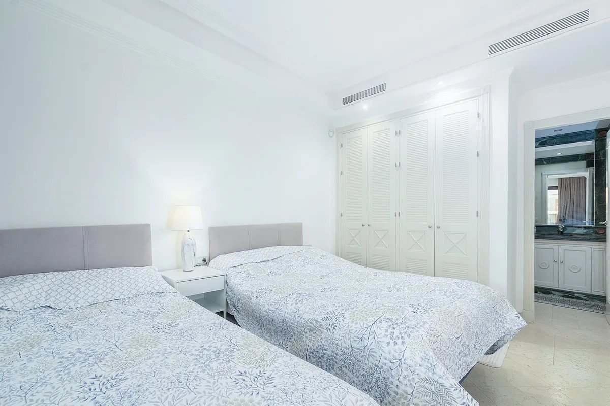 011b3f1d-959e-4260-a8aa-980fae87503f