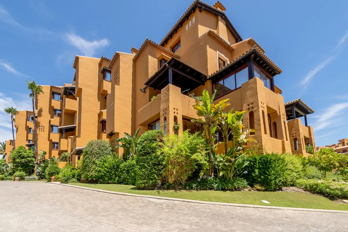 40062abb-cd57-419f-aba0-5d36a87627f4