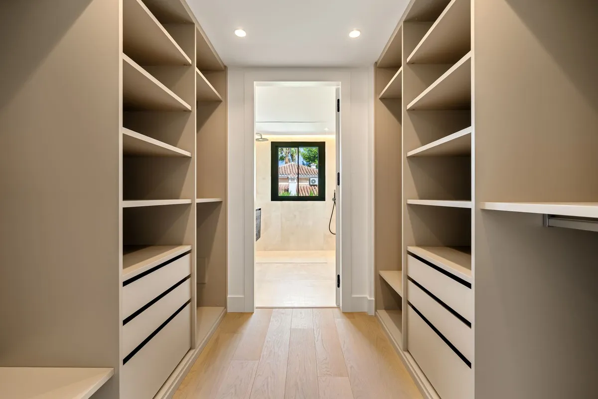 1bac69e2-a38f-4737-a740-cbacda672493