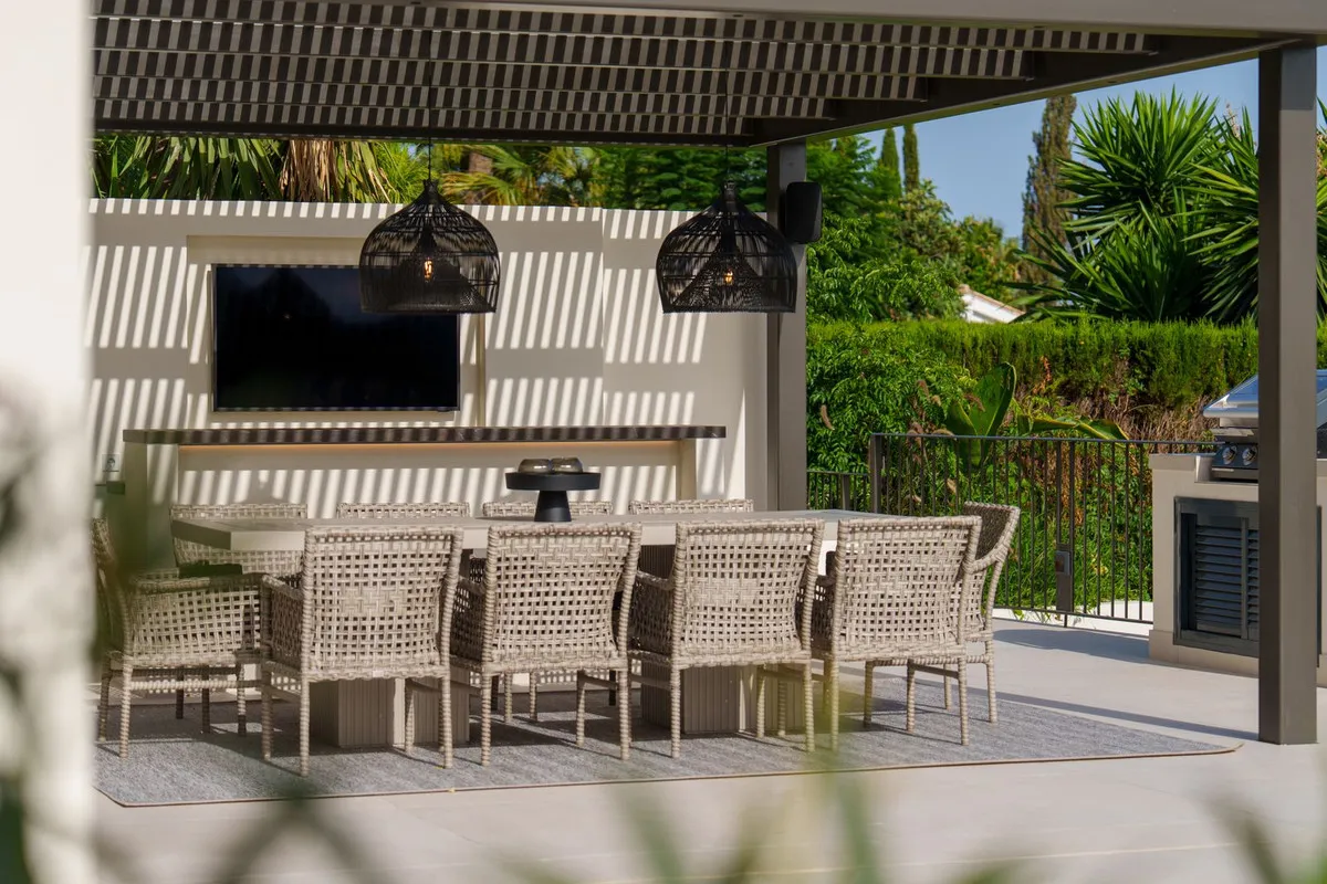 cae7736a-4494-4980-8b4f-9a5d8038e87e