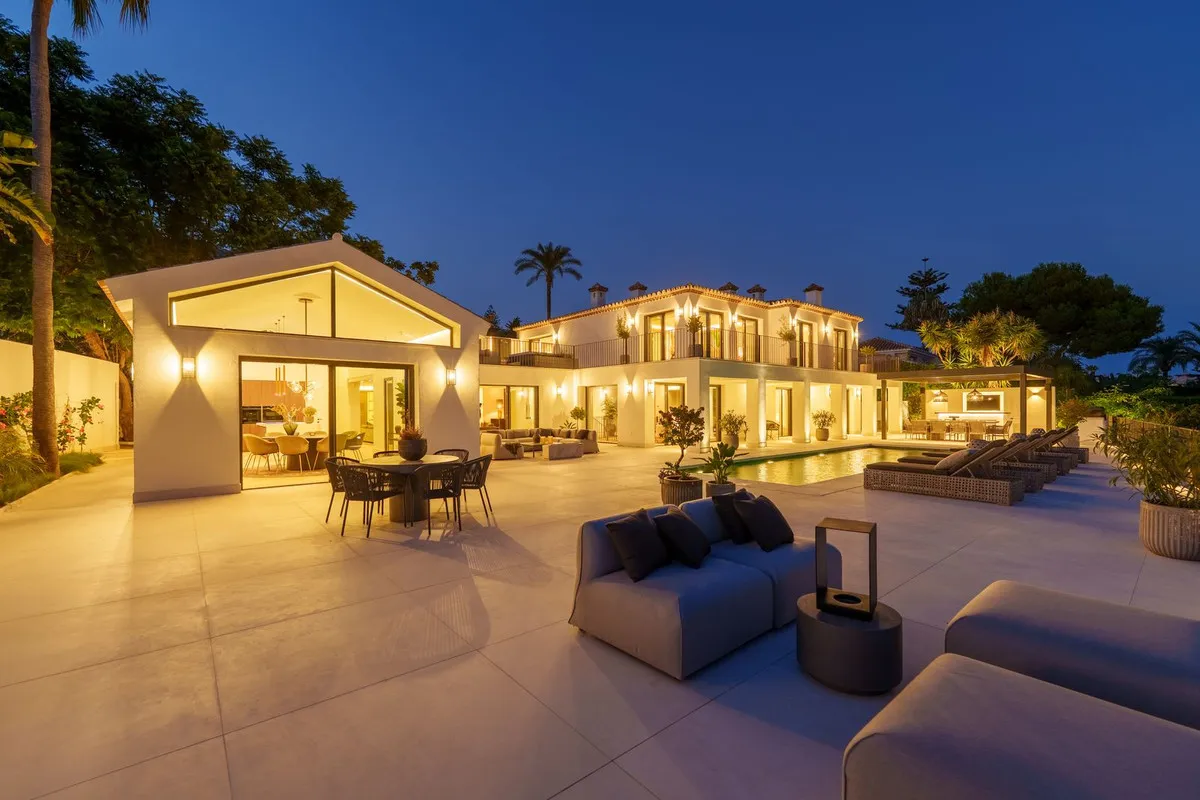 e5aaddb6-8539-422f-976a-033b5758f37e