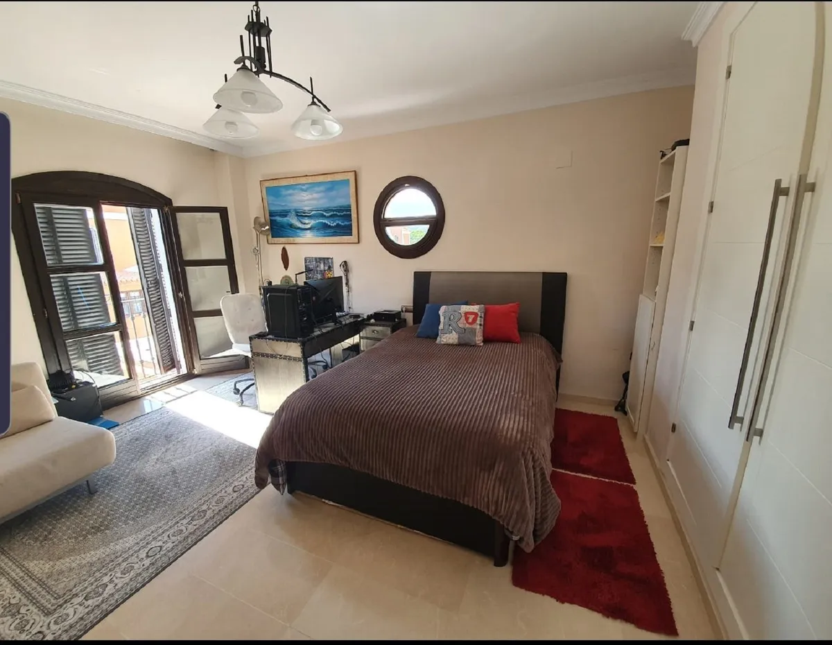 9744202a-f16b-4cf5-9b98-7e1b64054fc4