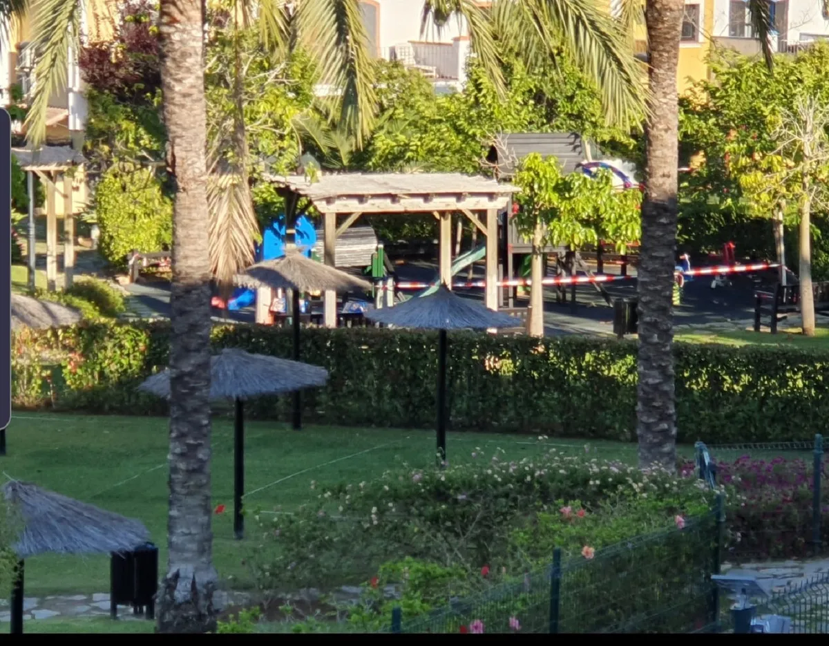 a2ae09f2-0fc2-4171-8b10-a5bd23862a15