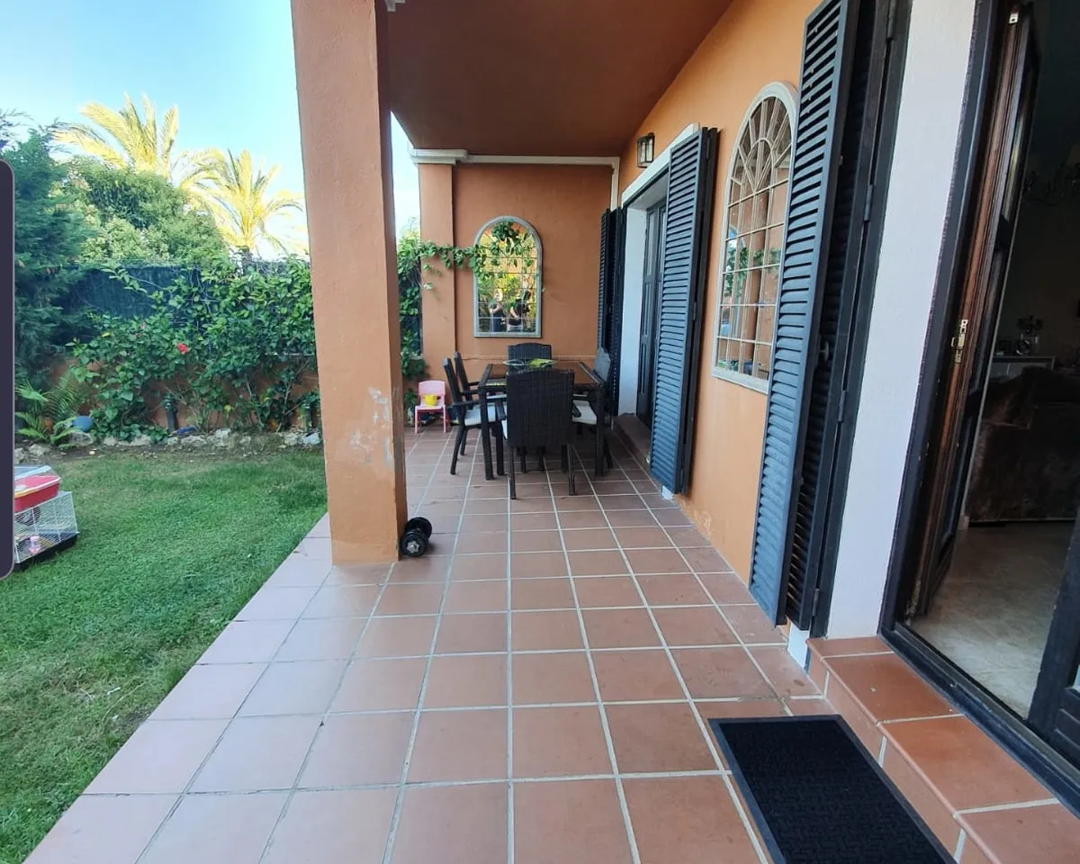 dc4b5b1d-6241-4064-a8fd-879b52f3fb9e