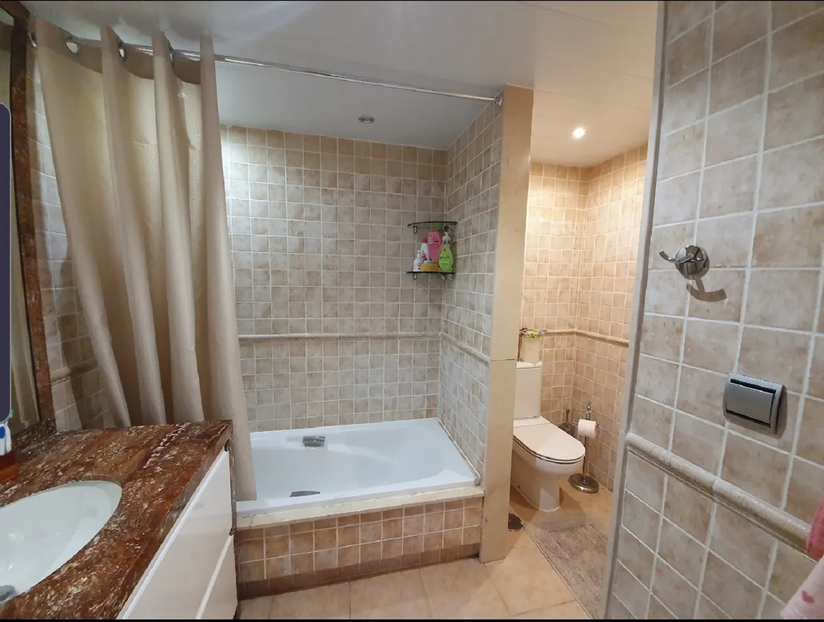 eab521a7-326d-412e-8738-779942662e01