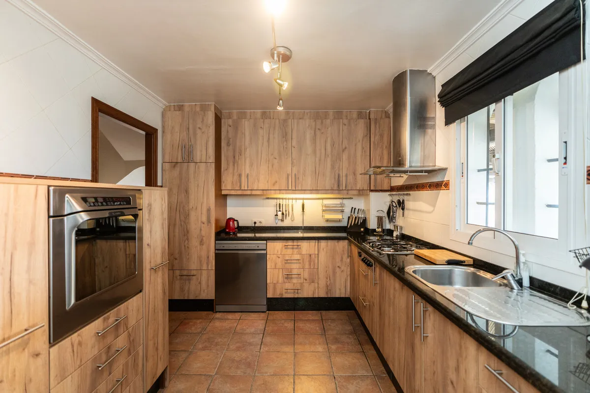 1d3615ab-13ef-486b-8a27-11fc1fa97d23